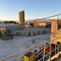 اجاره دوواحدکارخانه بتن و بلوک مکانیزه.