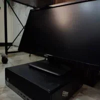 کیس گیمینگ با مانیتور
