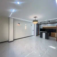 آپارتمان رو به نما آفتابگیر/ غرق نور