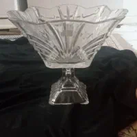 تعدادی ظرف پذیرایی درحدنو