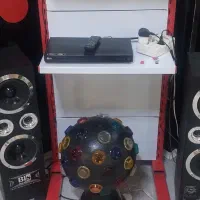 قفسه فلزی و محکم