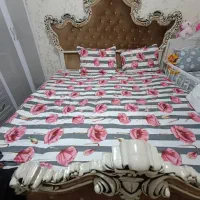 تخت خواب دونفره با دو عدد پاتختی
