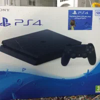 یک دستگاه ps4 slim 500GB به همراه دسته ی اورجینال