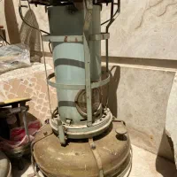 علا الدین و چراغ نفتی