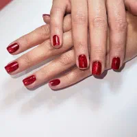 تخفیف ویژه خدمات ناخن با بهترین مواد