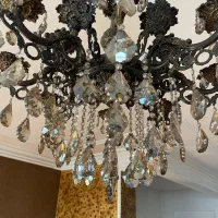 لوستر ۱۶ شاخه بزرگ و زیبا