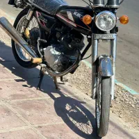 موتور هندا ۱۲۵سالم وتمیز مدل ۹۰