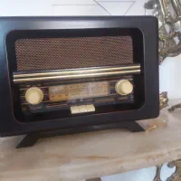 رادیو طرح قدیمی چوبی