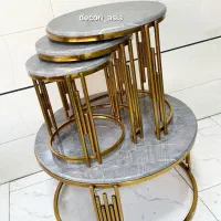 میز عسلی پیانویی پرکار جذاب طلایی طرح سنگ رنگبندی