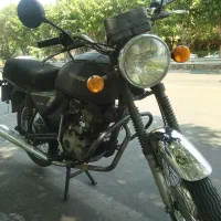 بوکسر۱۲۵باجاج