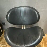 صندلی آرایشگاهی