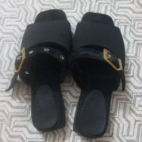 دمپایی رو فرشی در حده نو سایزه ۳۸