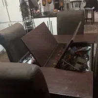 میز ناهارخوری با چهار صندلی