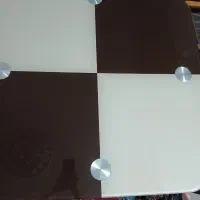 میز ناهار خوری شطرنجی