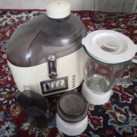 آبمیوه گیر