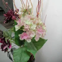 گلدون سوفالی،سه شاخه گل طبیعی مصنوعی،10شاخه چوبی