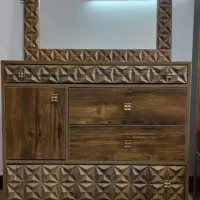 میز آرایش در حد نو