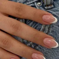 کاشت و ترمیم ناخن  با قیمت استثنائی به مدت یک هفته