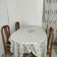 صندلی و میز