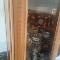 ویترین چوبی شیشه خور