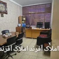 ۵۰۰ متر زیر بنا در ۳ طبقه دربست جنب مترو مدافعان