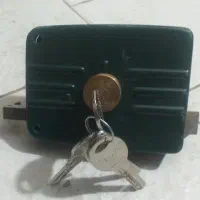 قفل در