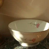 کاسه لب طلایی گل میخک قدیمی ساخت ژاپن بدون لب پری
