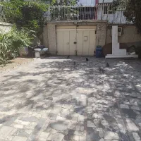 ۵۵۰متر دربست در ۳ طبقه ، حیاط شمالی ، هفت تیر