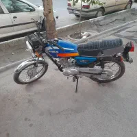 موتورهندا۱۲۵مدل ۹۳
