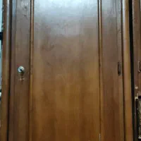 کمد لباس چوبی