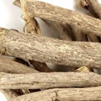 فروش تمام گیاهان دارویی به علت تغییر شغل