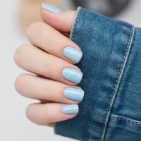 آموزش کاشت ناخن فقط ۲.۸۰۰.۰۰۰