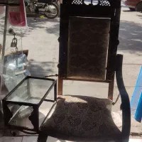 میز صندلی تلفن سلطنتی