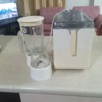 آبمیوه گیری همراه با مخلوط کن