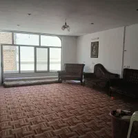 خانه-ی-اجاره-ای
