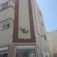 واحد-طبقه-دوم-اسانسور-دار-شیک