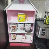 شلف شکل خانه صورتی سفید