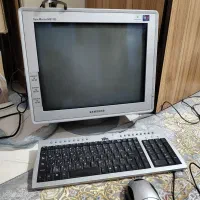 مانیتور و کیبورد و موس و وب کم