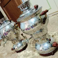 دو سماور و سبزی خوردکن و چرخ گوشت