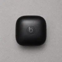 Powerbeats Pro ( پاور بیتس پرو )