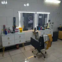 آینه با میز وسرشور