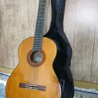 گیتار یاماها اصل C70