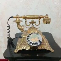 تلفن رومیزی برنزی