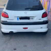 چراغ عقب ۲۰۶