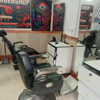 اصلاح سر وصورت زیر قیمت بازار فضایه ارام ودلنشین