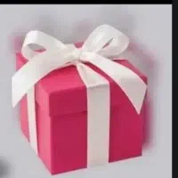۱۰۰ جایزه نقد