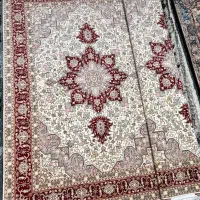 قیمت گذار،خریدارتمام فرشها خصوصاً تبریز قم و غیره