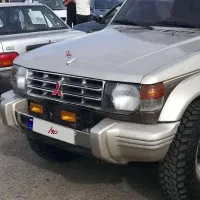 پاجرو **فوری**فول عمان۶سیلندر۴دراستثنایی بسیارتمیز