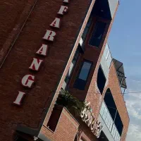 استخدام نیروی کار در کافه رستوران