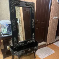 آینه و کنسول
